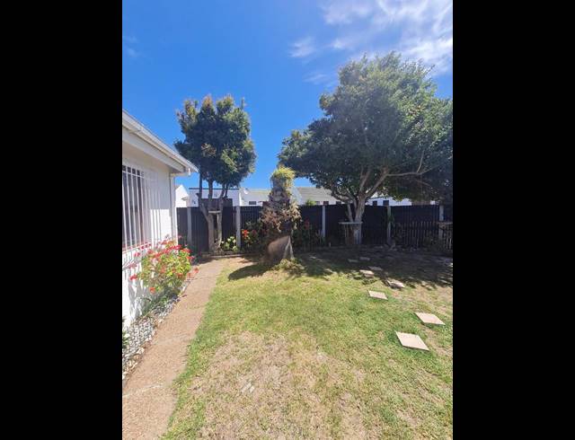 2 BEDROOM PROPERTY TO RENT IN TABLE VIEW